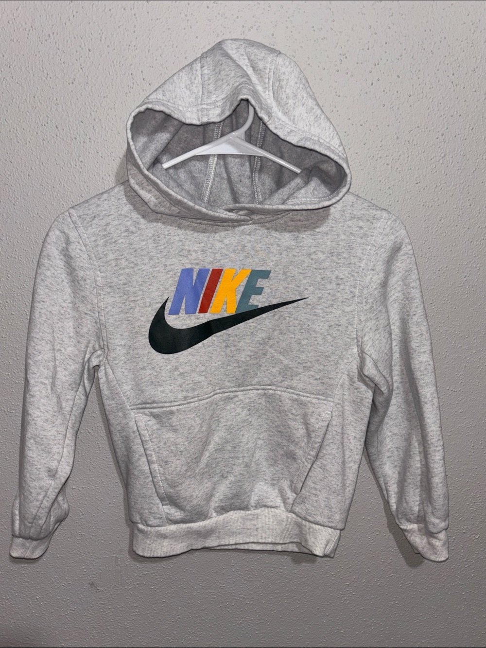 Nike - Youth Light Gray Hoodie (size Small)